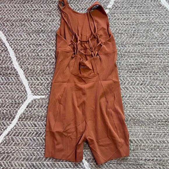 Nike Yoga Dri-FIT Luxe 5" Romper Sz Large - Picture 2 of 7